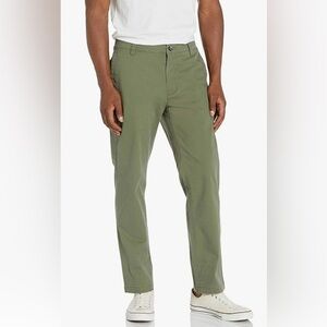 Cutter & Buck Voyager Chino size 34 x 32 nwt cotton caper green straight leg